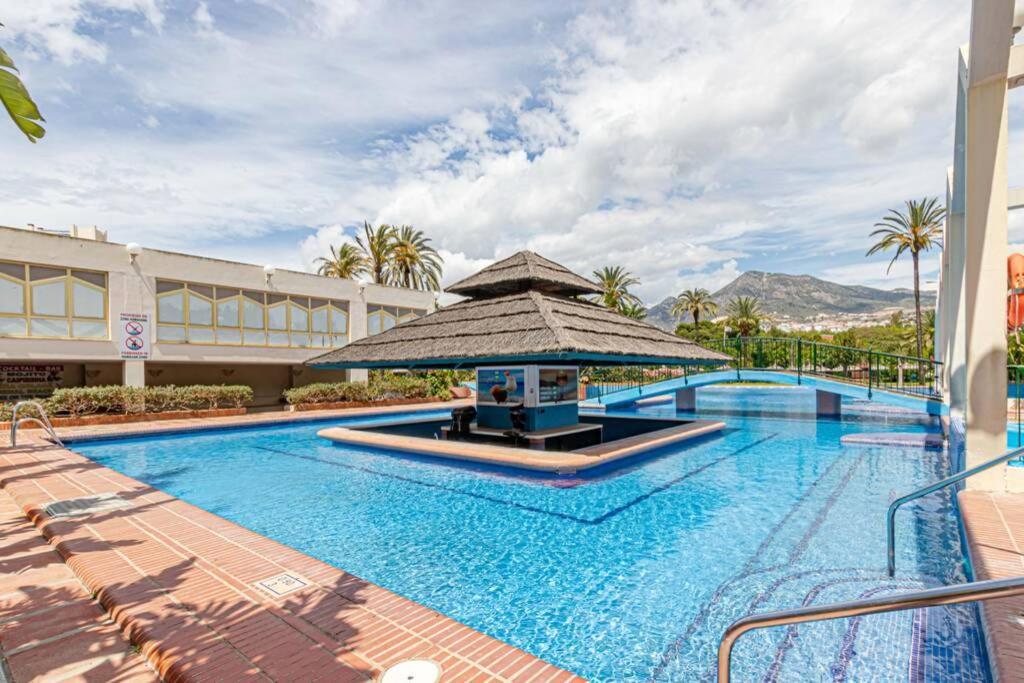 797 Holiday Rentals- Precioso Piso Con Vistas Al Jardin En Benalbeach Benalmádena Exterior foto